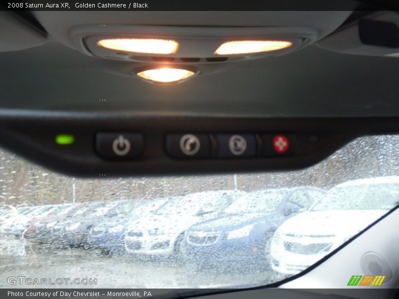 Golden Cashmere / Black 2008 Saturn Aura XR