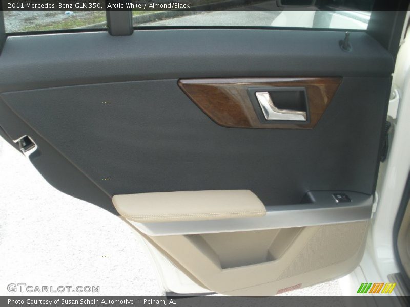 Arctic White / Almond/Black 2011 Mercedes-Benz GLK 350