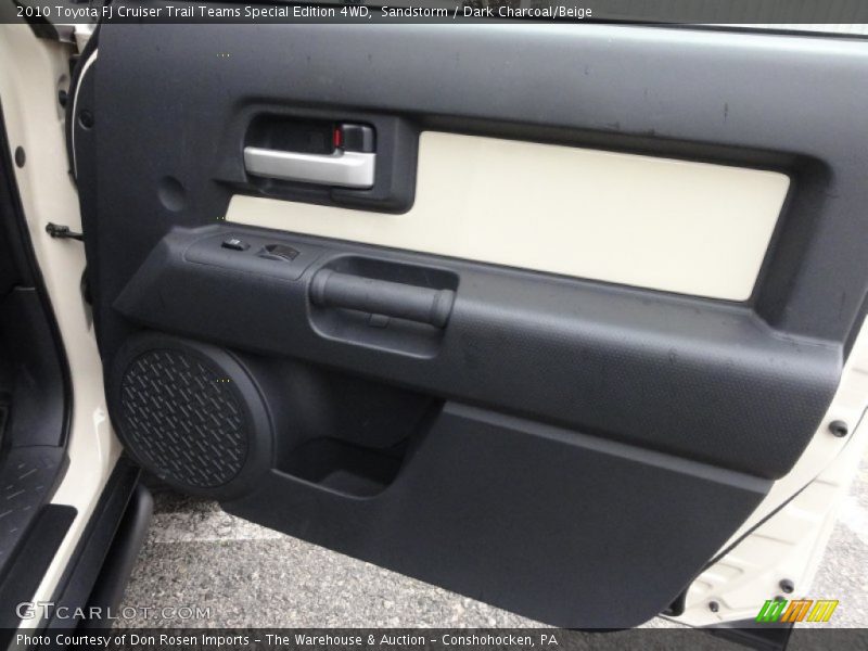 Sandstorm / Dark Charcoal/Beige 2010 Toyota FJ Cruiser Trail Teams Special Edition 4WD