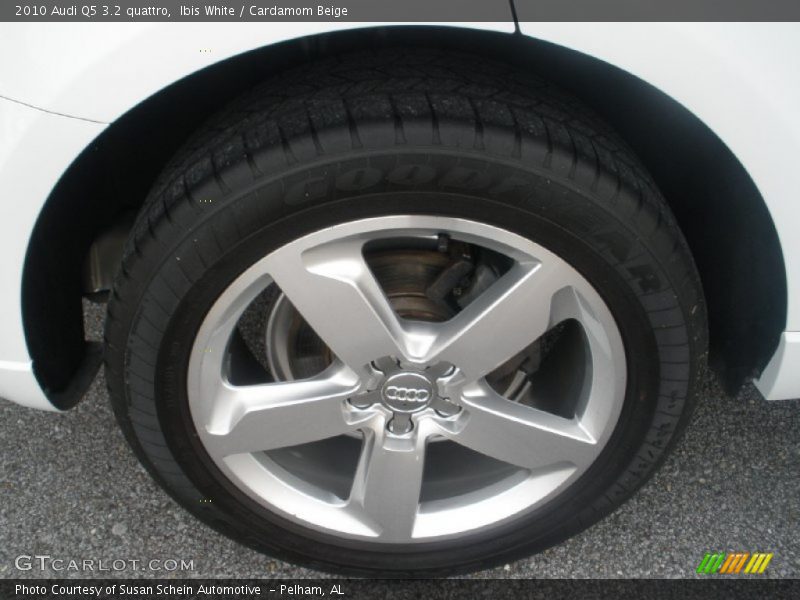 Ibis White / Cardamom Beige 2010 Audi Q5 3.2 quattro