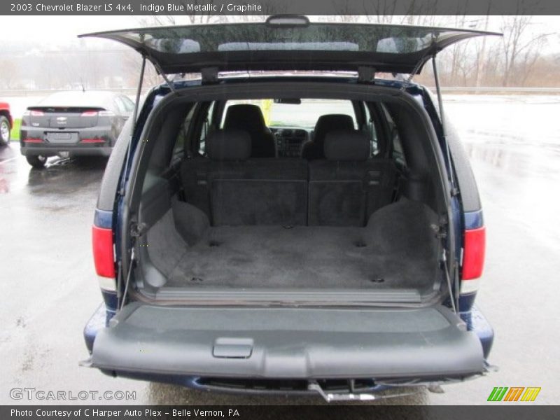 Indigo Blue Metallic / Graphite 2003 Chevrolet Blazer LS 4x4