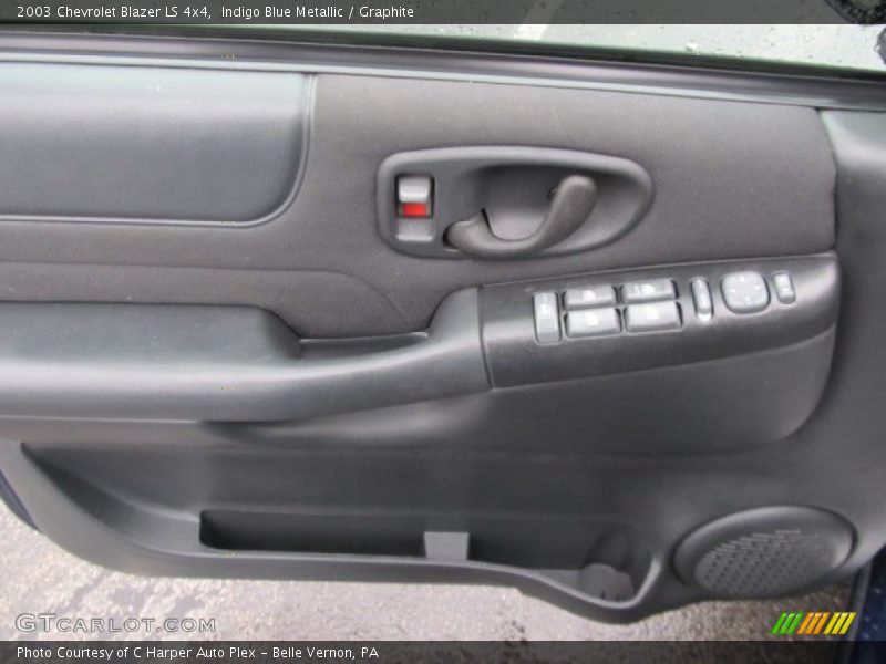 Indigo Blue Metallic / Graphite 2003 Chevrolet Blazer LS 4x4