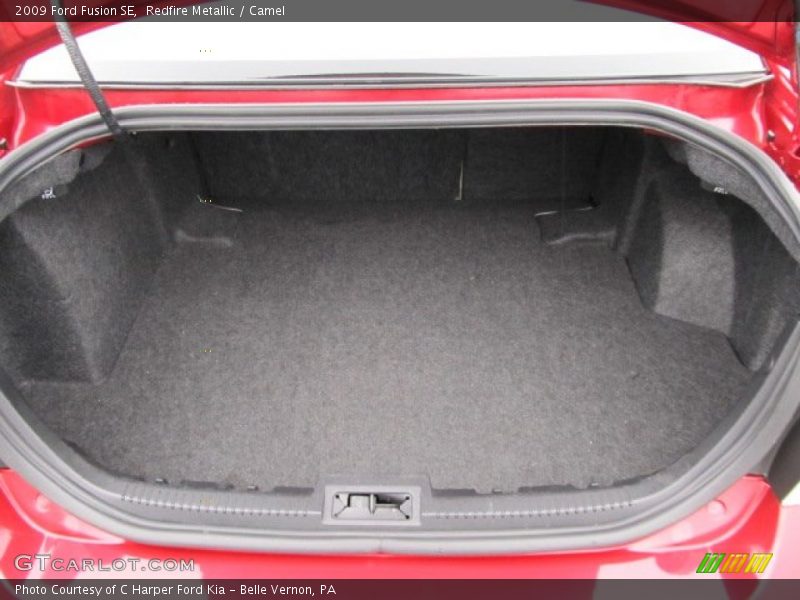  2009 Fusion SE Trunk
