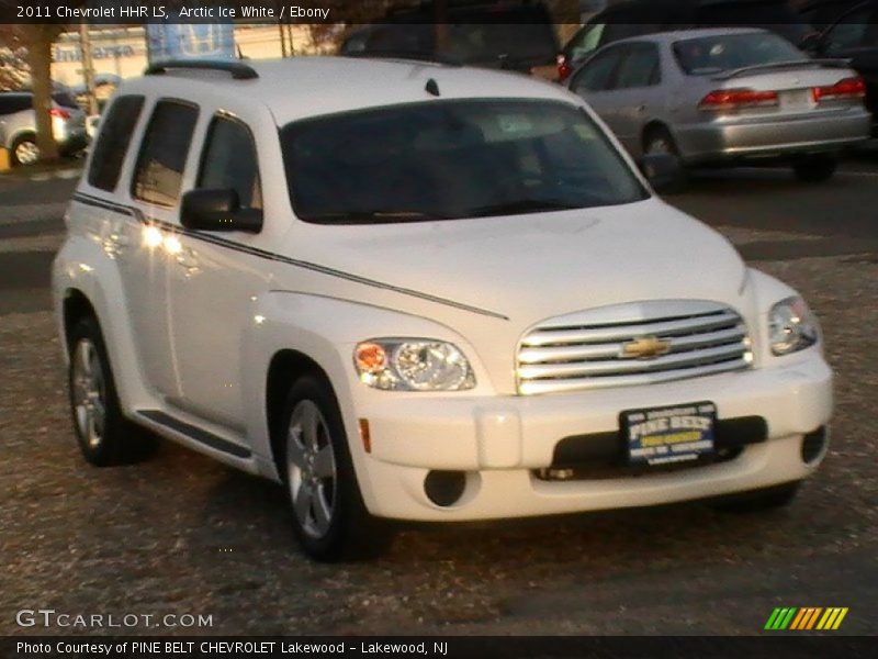 Arctic Ice White / Ebony 2011 Chevrolet HHR LS