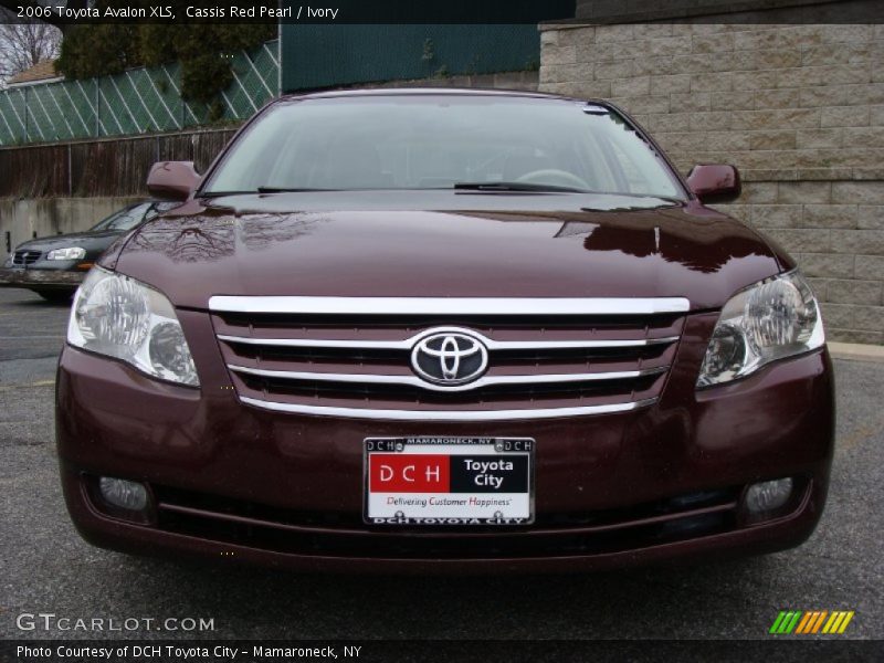 Cassis Red Pearl / Ivory 2006 Toyota Avalon XLS