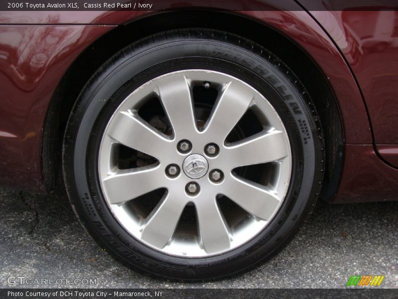 Cassis Red Pearl / Ivory 2006 Toyota Avalon XLS