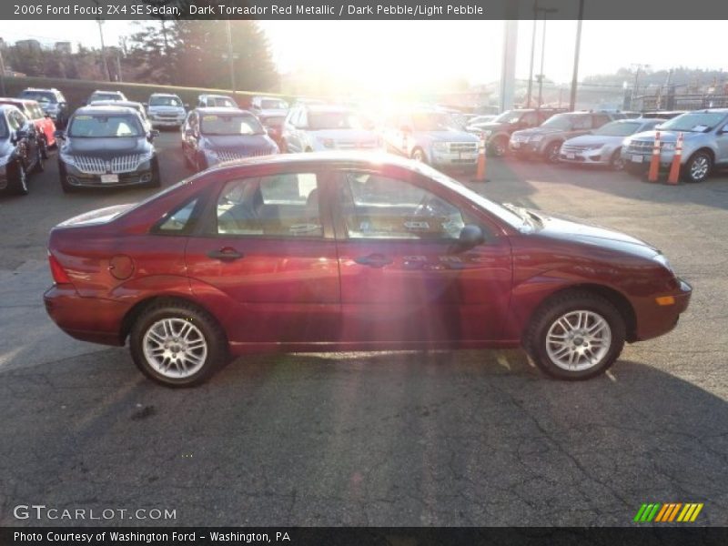 Dark Toreador Red Metallic / Dark Pebble/Light Pebble 2006 Ford Focus ZX4 SE Sedan