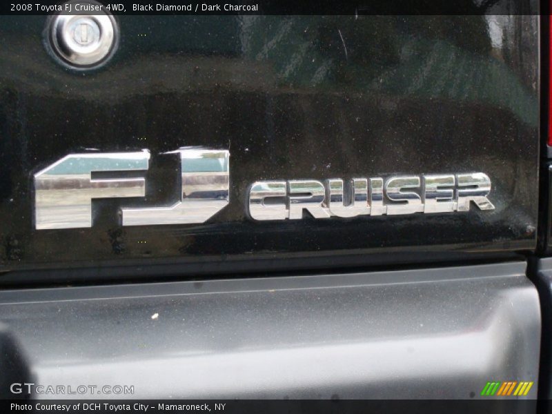 Black Diamond / Dark Charcoal 2008 Toyota FJ Cruiser 4WD