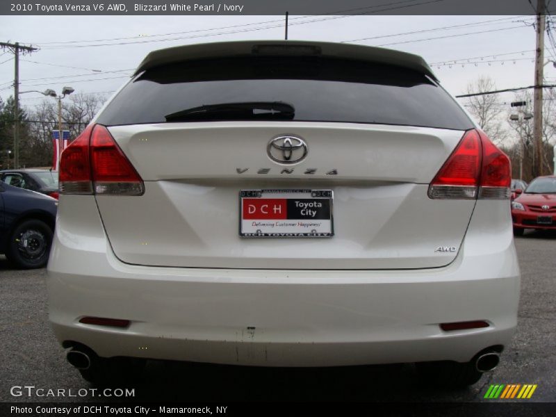 Blizzard White Pearl / Ivory 2010 Toyota Venza V6 AWD