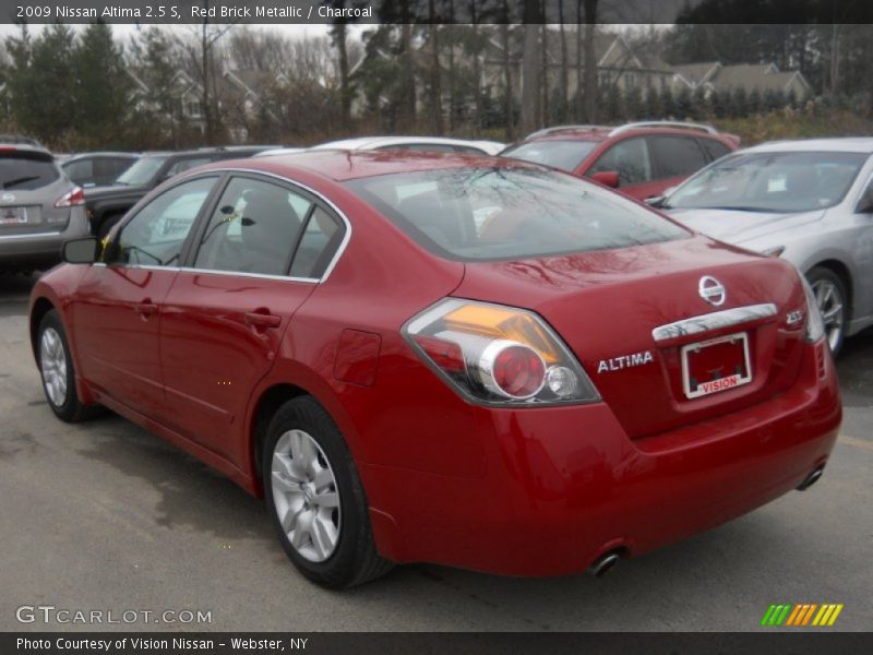 Red Brick Metallic / Charcoal 2009 Nissan Altima 2.5 S