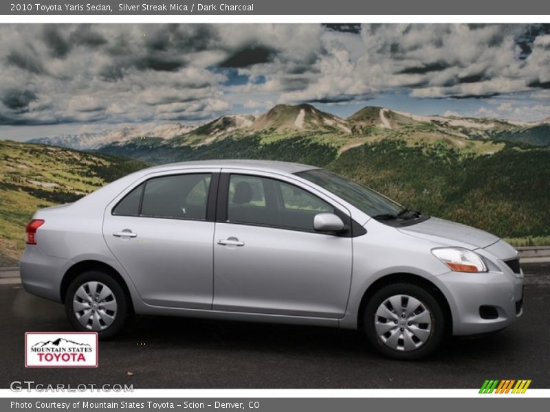 Silver Streak Mica / Dark Charcoal 2010 Toyota Yaris Sedan