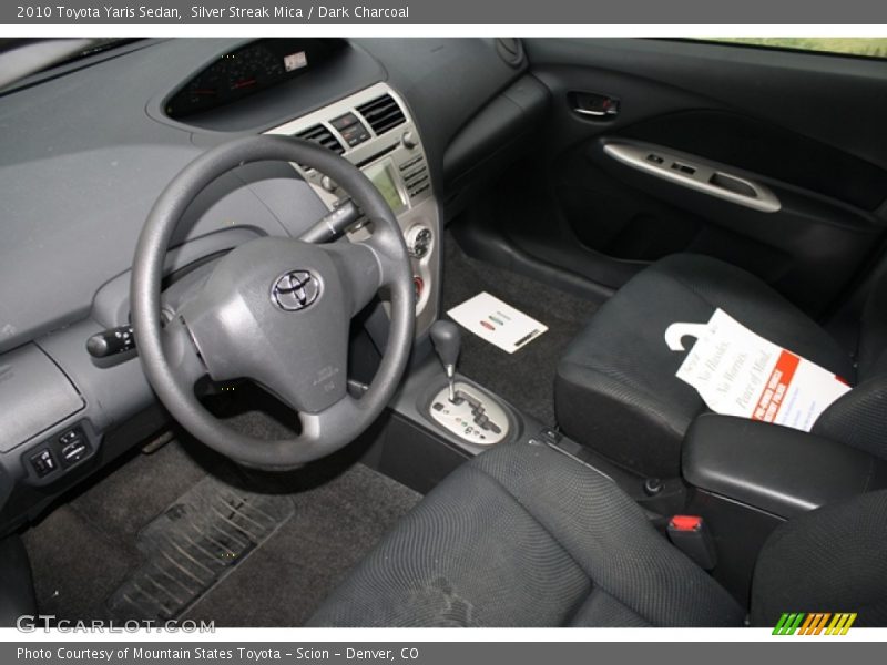 Silver Streak Mica / Dark Charcoal 2010 Toyota Yaris Sedan