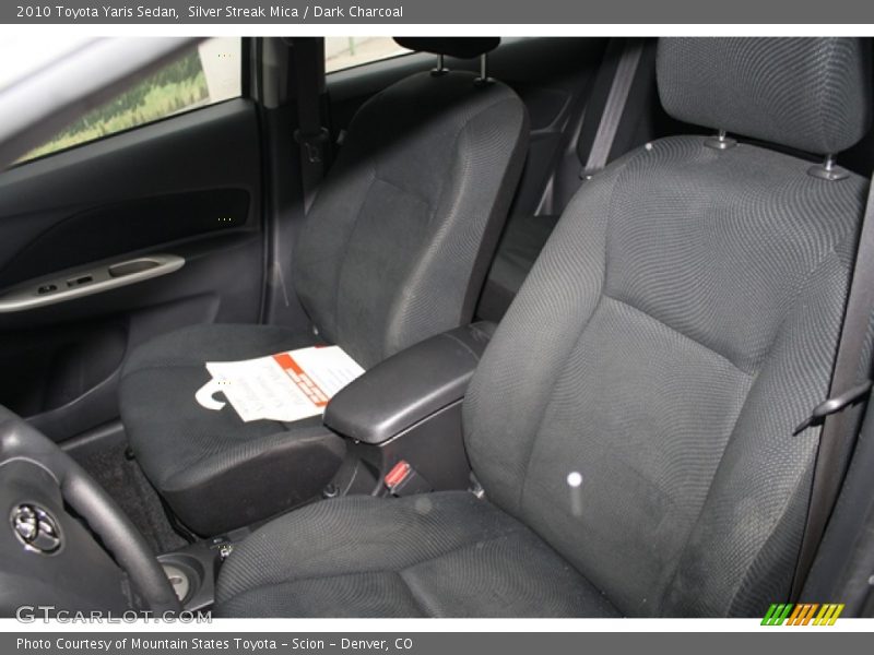 Silver Streak Mica / Dark Charcoal 2010 Toyota Yaris Sedan