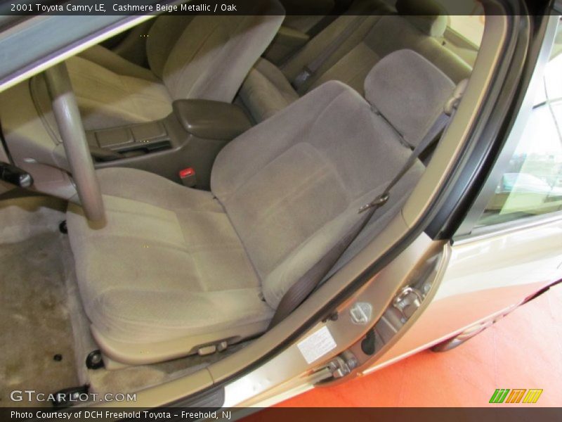 Cashmere Beige Metallic / Oak 2001 Toyota Camry LE