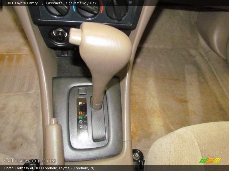 Cashmere Beige Metallic / Oak 2001 Toyota Camry LE