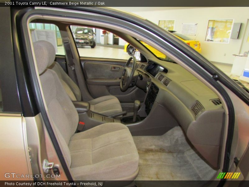 Cashmere Beige Metallic / Oak 2001 Toyota Camry LE