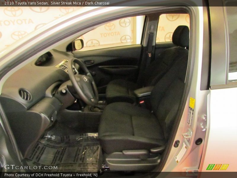 Silver Streak Mica / Dark Charcoal 2010 Toyota Yaris Sedan