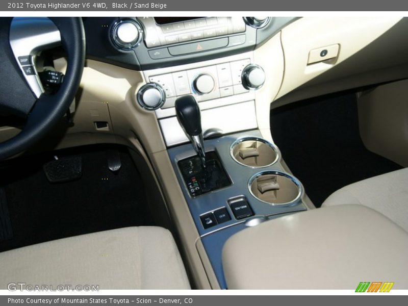 Black / Sand Beige 2012 Toyota Highlander V6 4WD