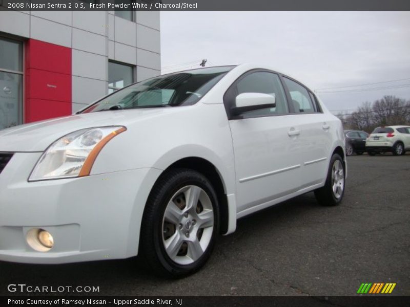 Fresh Powder White / Charcoal/Steel 2008 Nissan Sentra 2.0 S