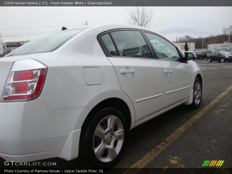 Fresh Powder White / Charcoal/Steel 2008 Nissan Sentra 2.0 S