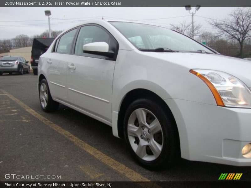 Fresh Powder White / Charcoal/Steel 2008 Nissan Sentra 2.0 S