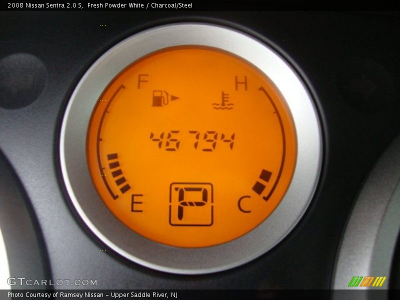 Fresh Powder White / Charcoal/Steel 2008 Nissan Sentra 2.0 S
