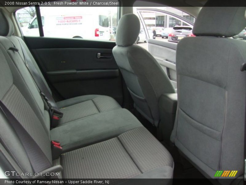 Fresh Powder White / Charcoal/Steel 2008 Nissan Sentra 2.0 S