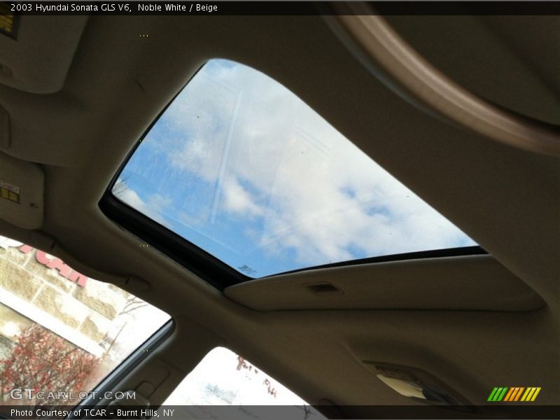 Noble White / Beige 2003 Hyundai Sonata GLS V6