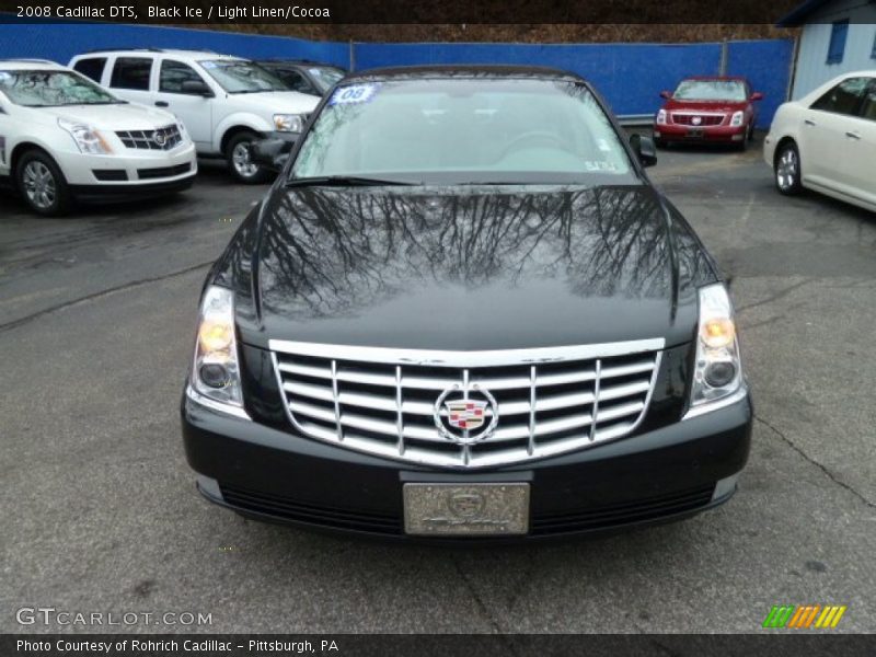 Black Ice / Light Linen/Cocoa 2008 Cadillac DTS