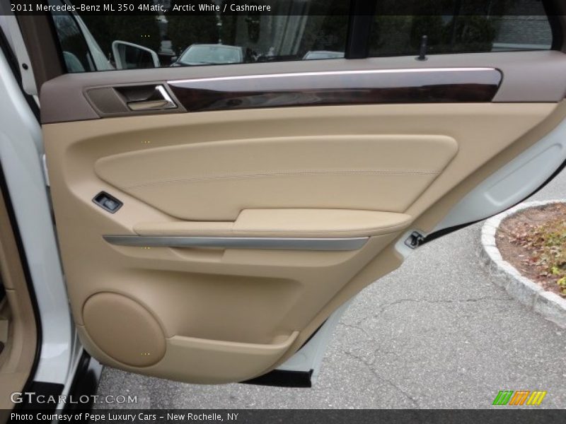 Arctic White / Cashmere 2011 Mercedes-Benz ML 350 4Matic