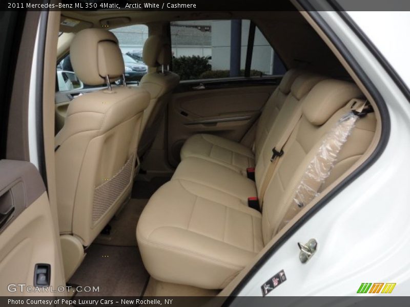 Arctic White / Cashmere 2011 Mercedes-Benz ML 350 4Matic