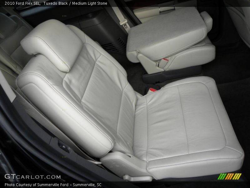 Tuxedo Black / Medium Light Stone 2010 Ford Flex SEL