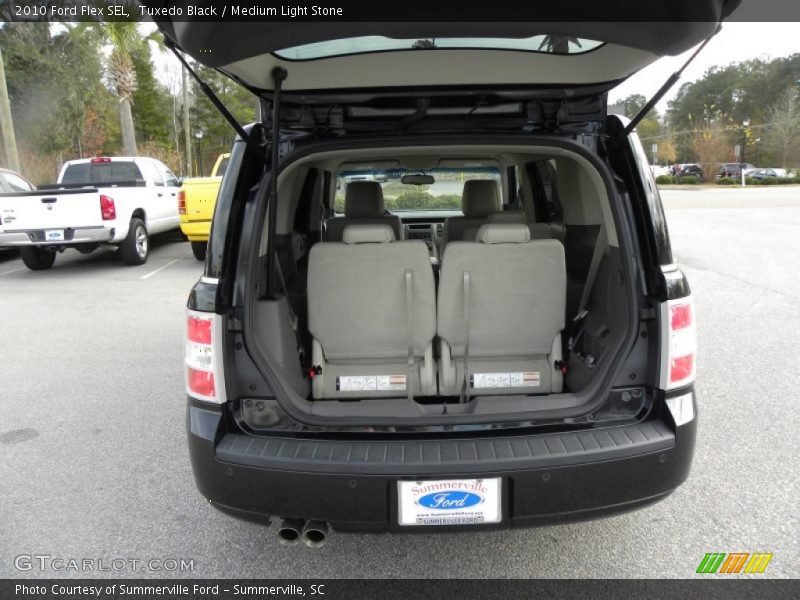 Tuxedo Black / Medium Light Stone 2010 Ford Flex SEL
