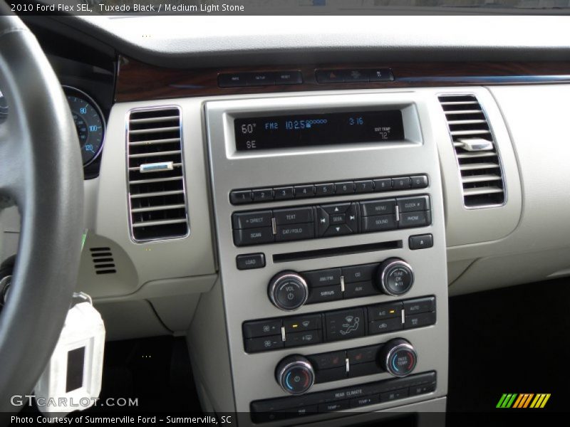 Tuxedo Black / Medium Light Stone 2010 Ford Flex SEL