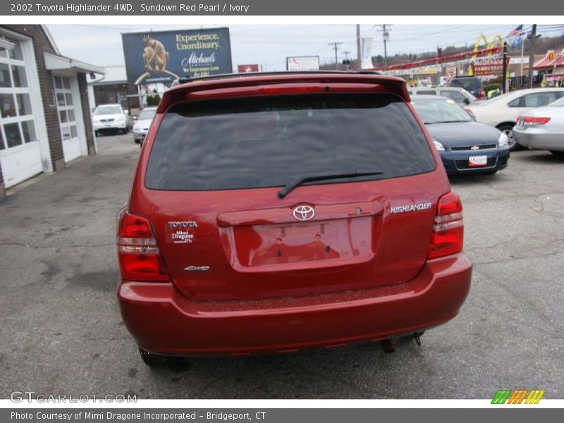 Sundown Red Pearl / Ivory 2002 Toyota Highlander 4WD