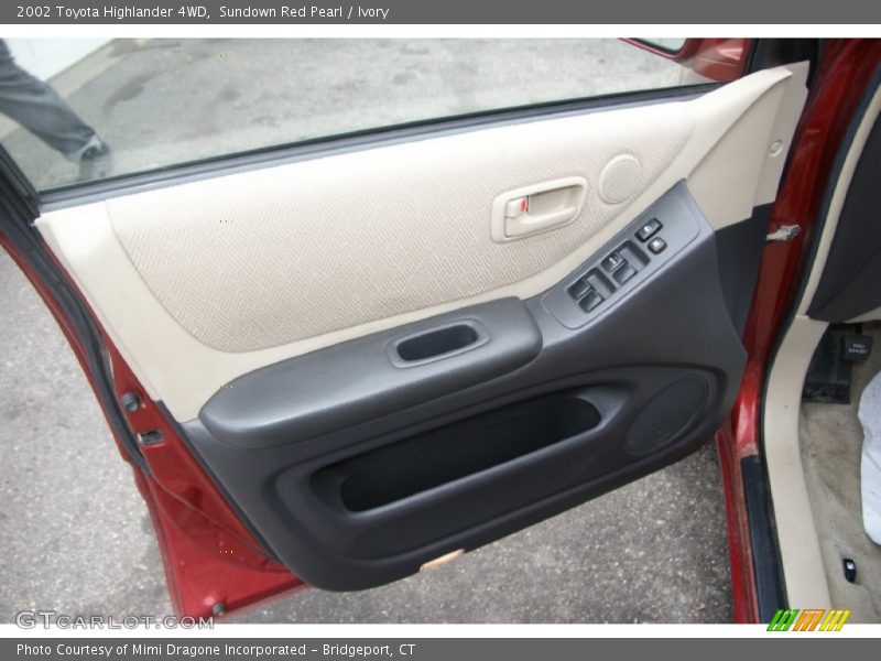 Sundown Red Pearl / Ivory 2002 Toyota Highlander 4WD