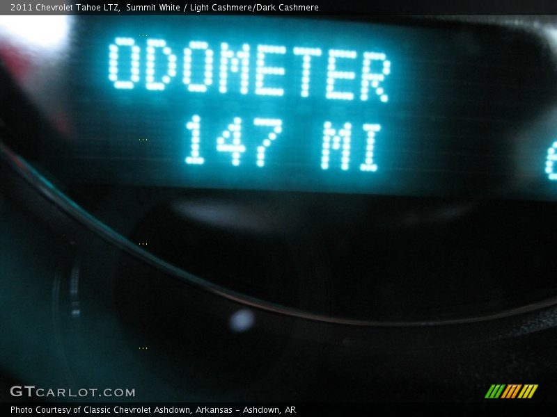 Summit White / Light Cashmere/Dark Cashmere 2011 Chevrolet Tahoe LTZ