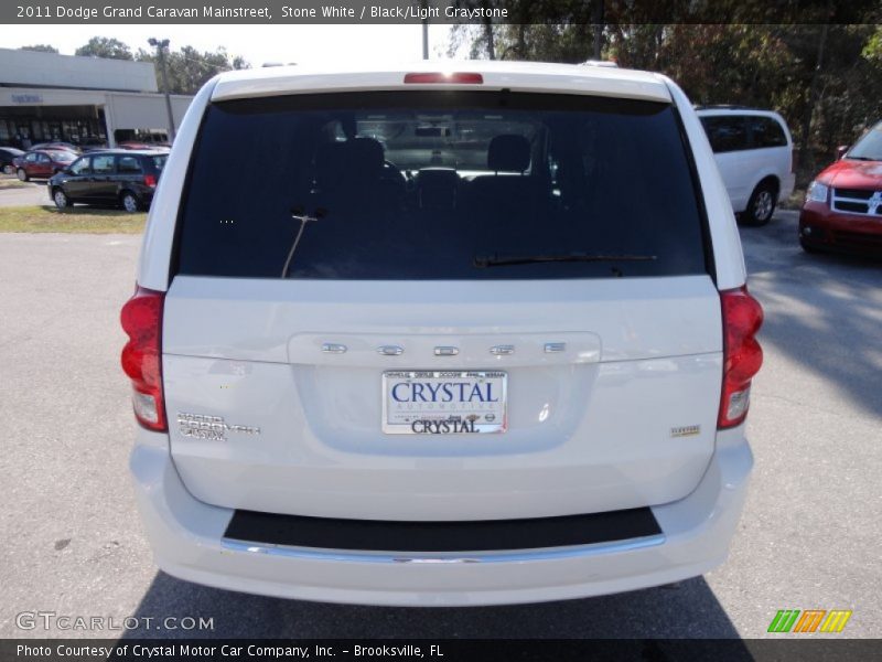 Stone White / Black/Light Graystone 2011 Dodge Grand Caravan Mainstreet