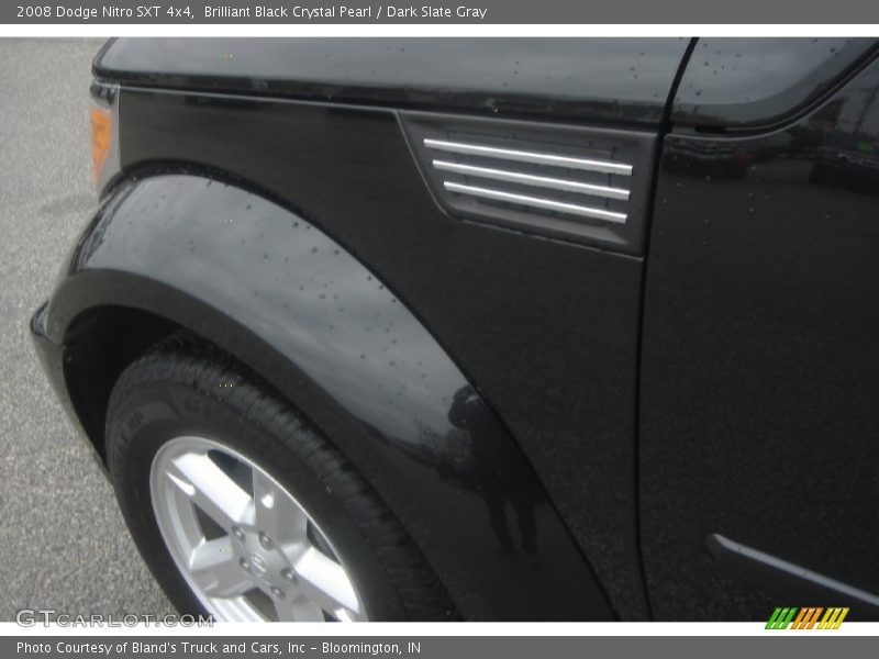 Brilliant Black Crystal Pearl / Dark Slate Gray 2008 Dodge Nitro SXT 4x4