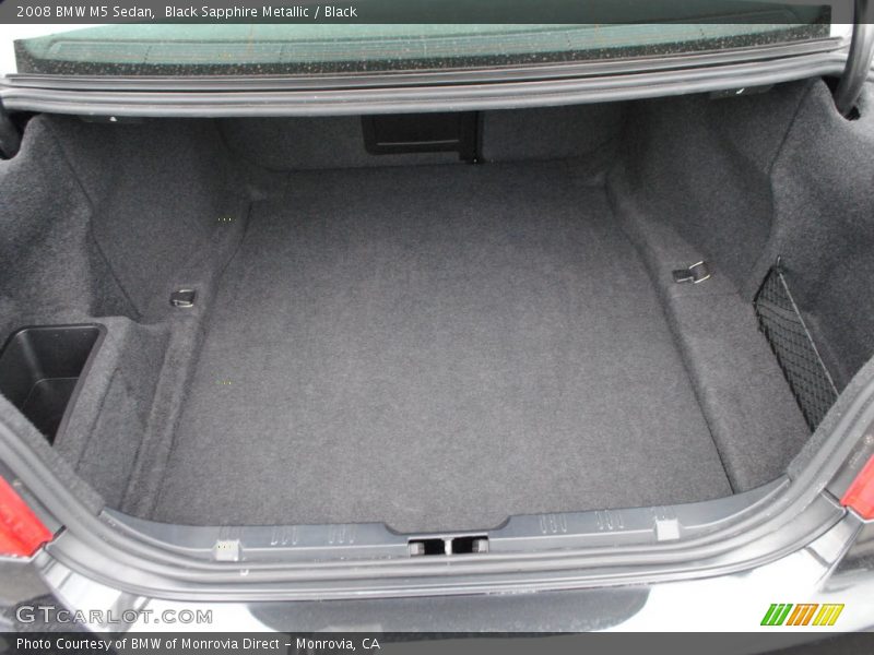  2008 M5 Sedan Trunk