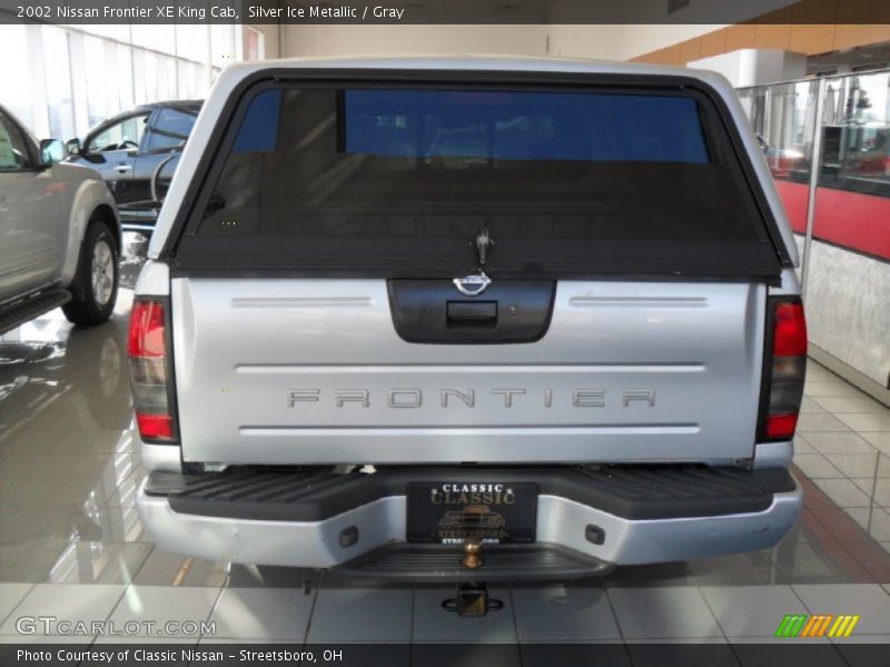 Silver Ice Metallic / Gray 2002 Nissan Frontier XE King Cab