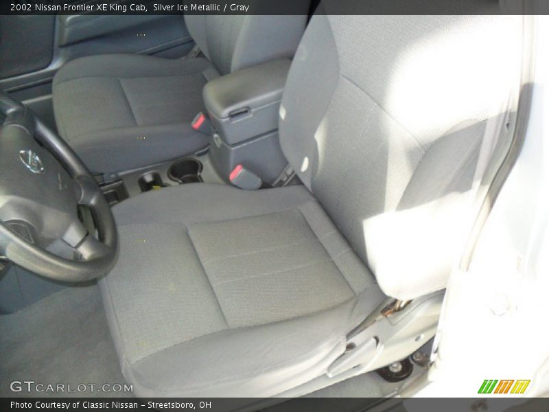 Silver Ice Metallic / Gray 2002 Nissan Frontier XE King Cab