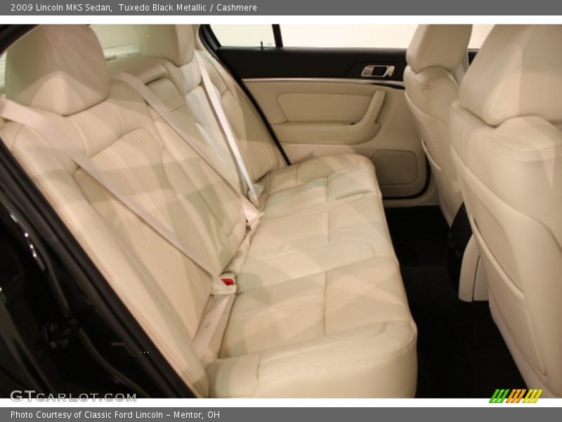 Tuxedo Black Metallic / Cashmere 2009 Lincoln MKS Sedan