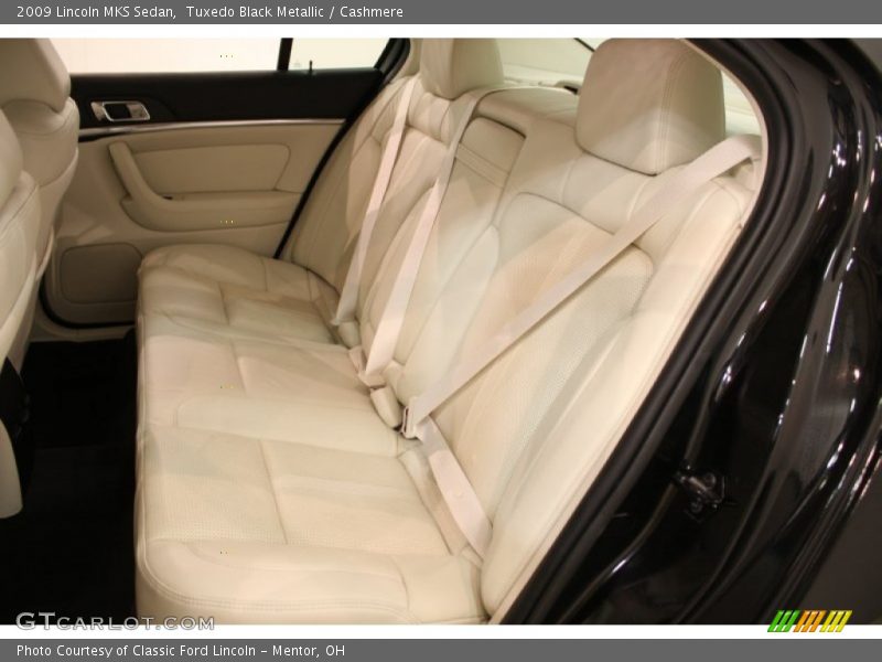 Tuxedo Black Metallic / Cashmere 2009 Lincoln MKS Sedan
