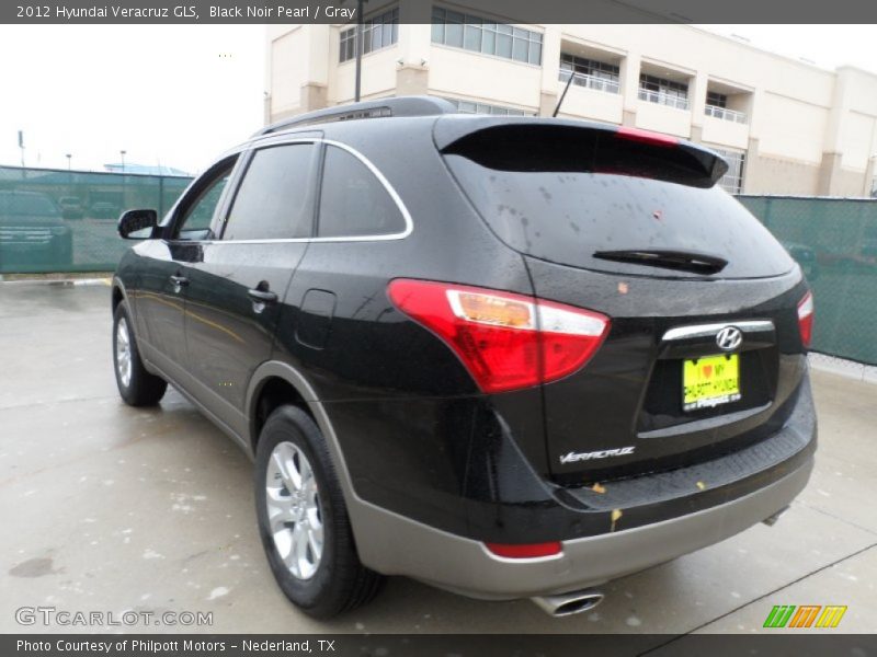 Black Noir Pearl / Gray 2012 Hyundai Veracruz GLS