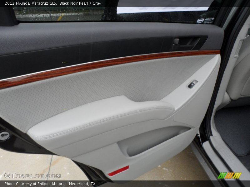 Black Noir Pearl / Gray 2012 Hyundai Veracruz GLS