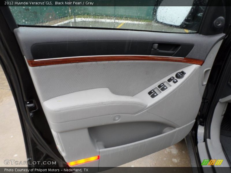 Black Noir Pearl / Gray 2012 Hyundai Veracruz GLS
