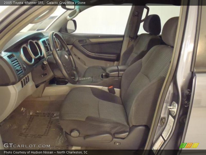 Galactic Gray Mica / Stone 2005 Toyota 4Runner SR5