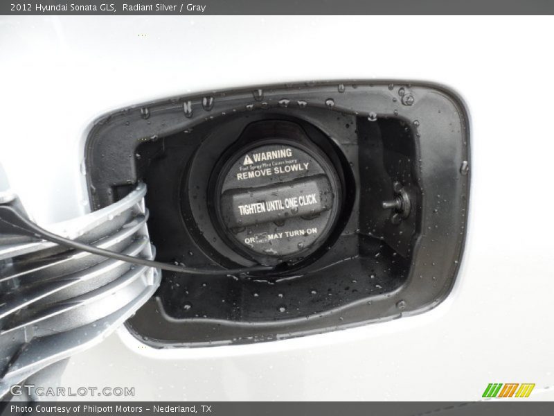Radiant Silver / Gray 2012 Hyundai Sonata GLS