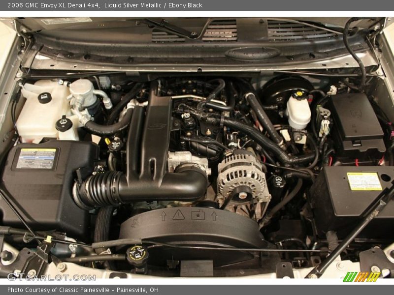 Liquid Silver Metallic / Ebony Black 2006 GMC Envoy XL Denali 4x4